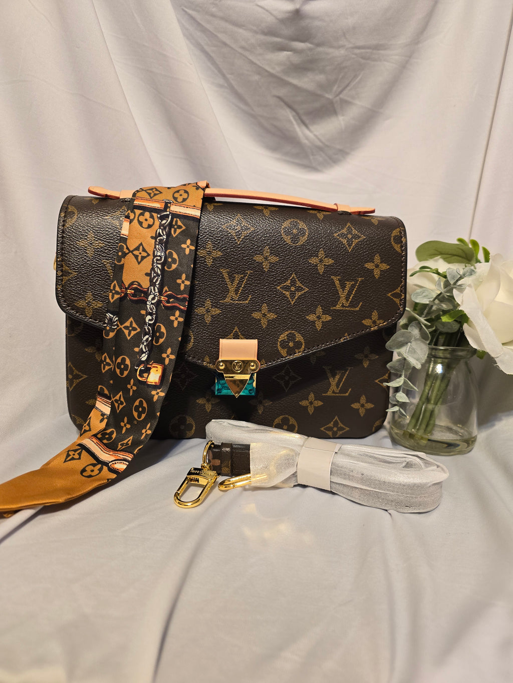 Brown LV pochette ✨️