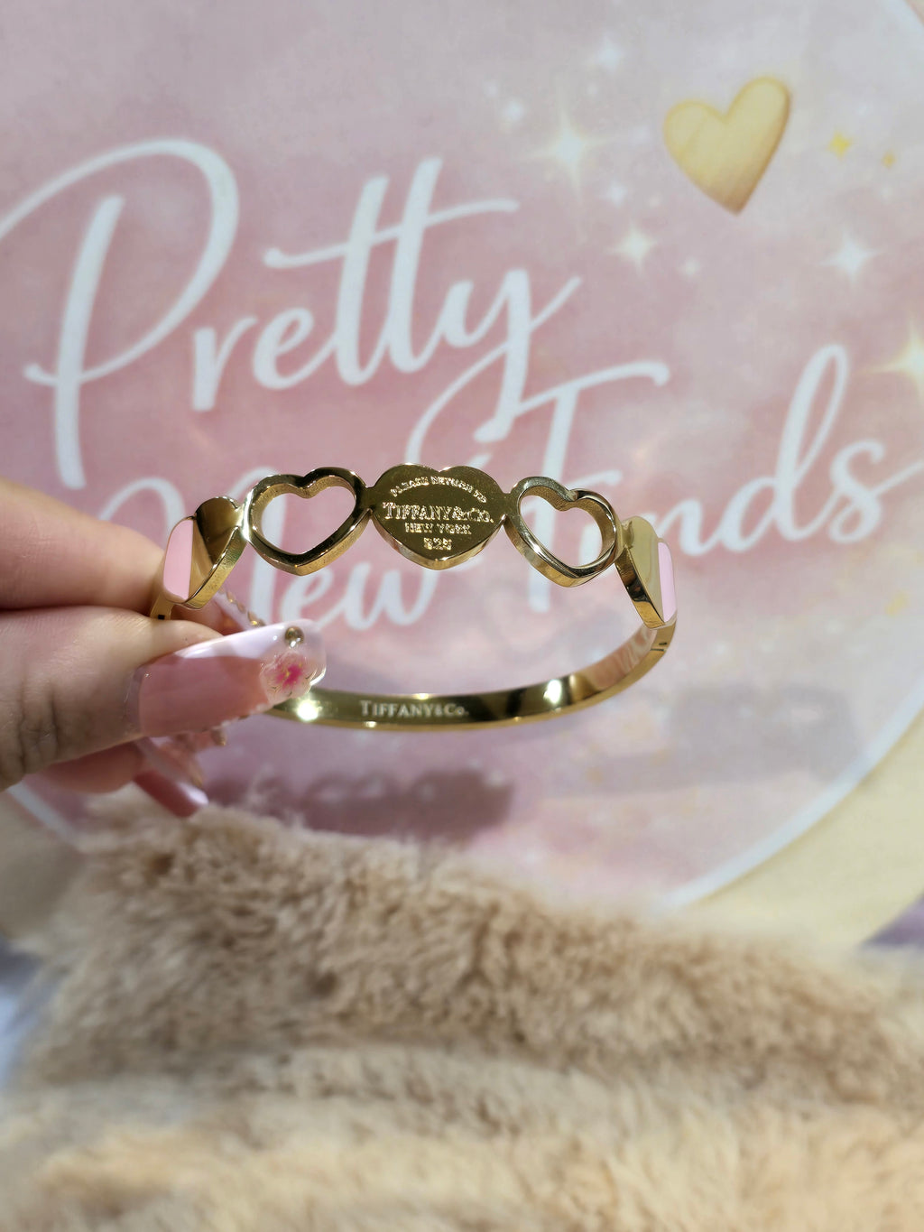 Pinky gold tif