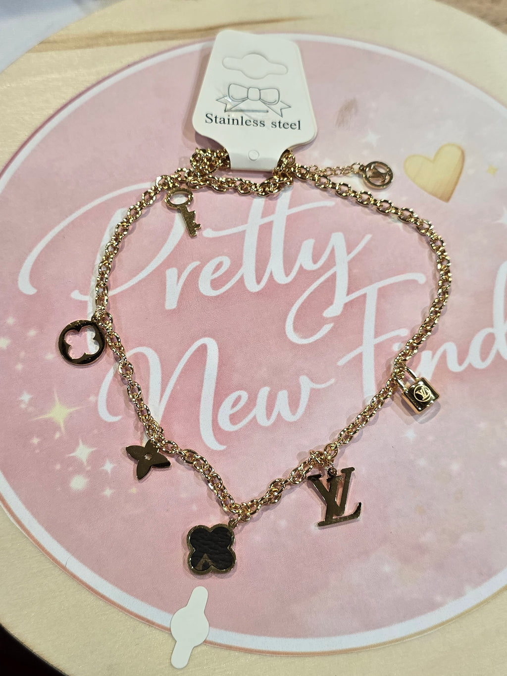 LV necklace