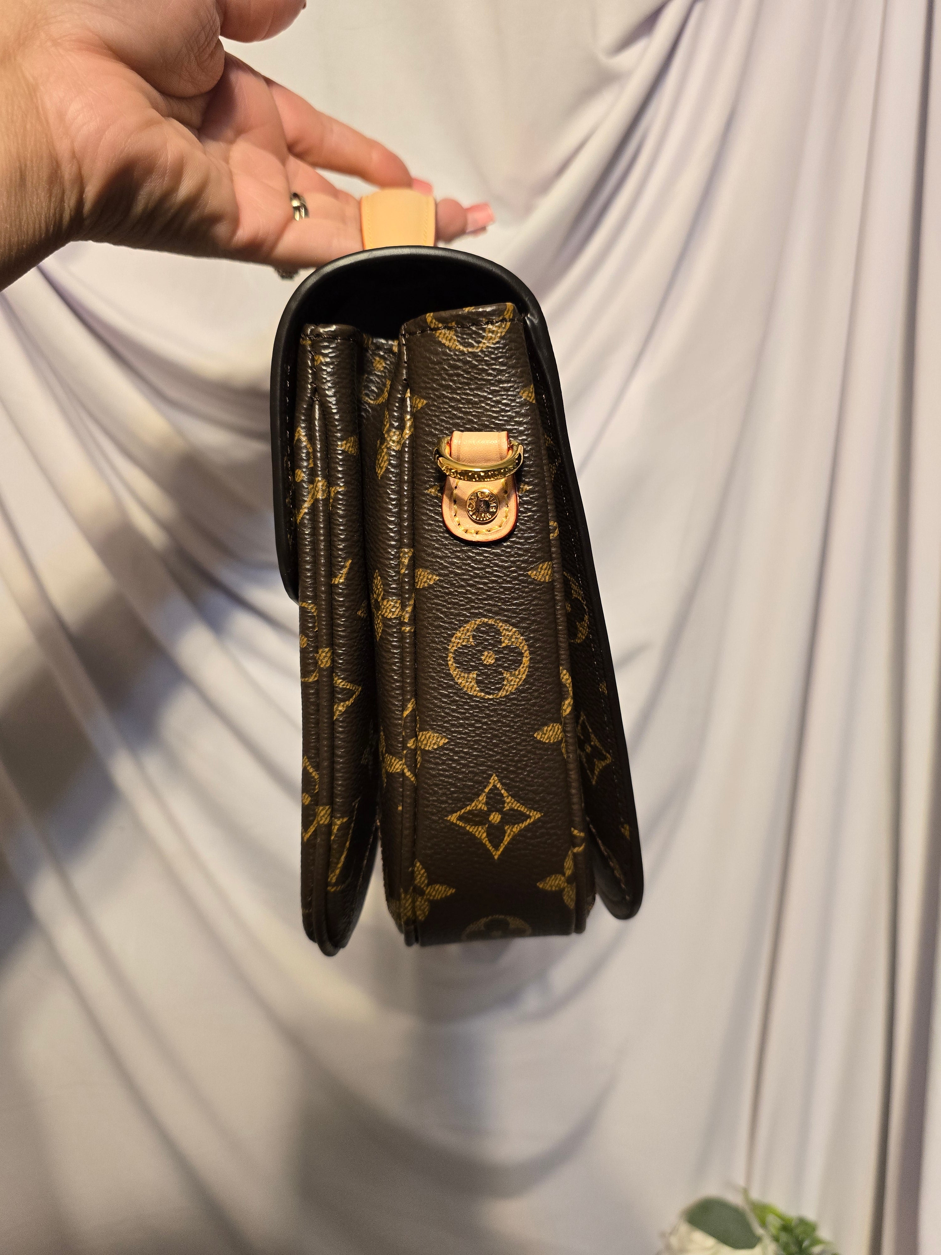 Brown LV pochette ✨️